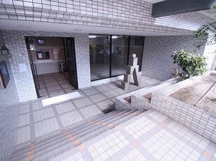 ライオンズマンション三萩野駅前の物件外観写真
